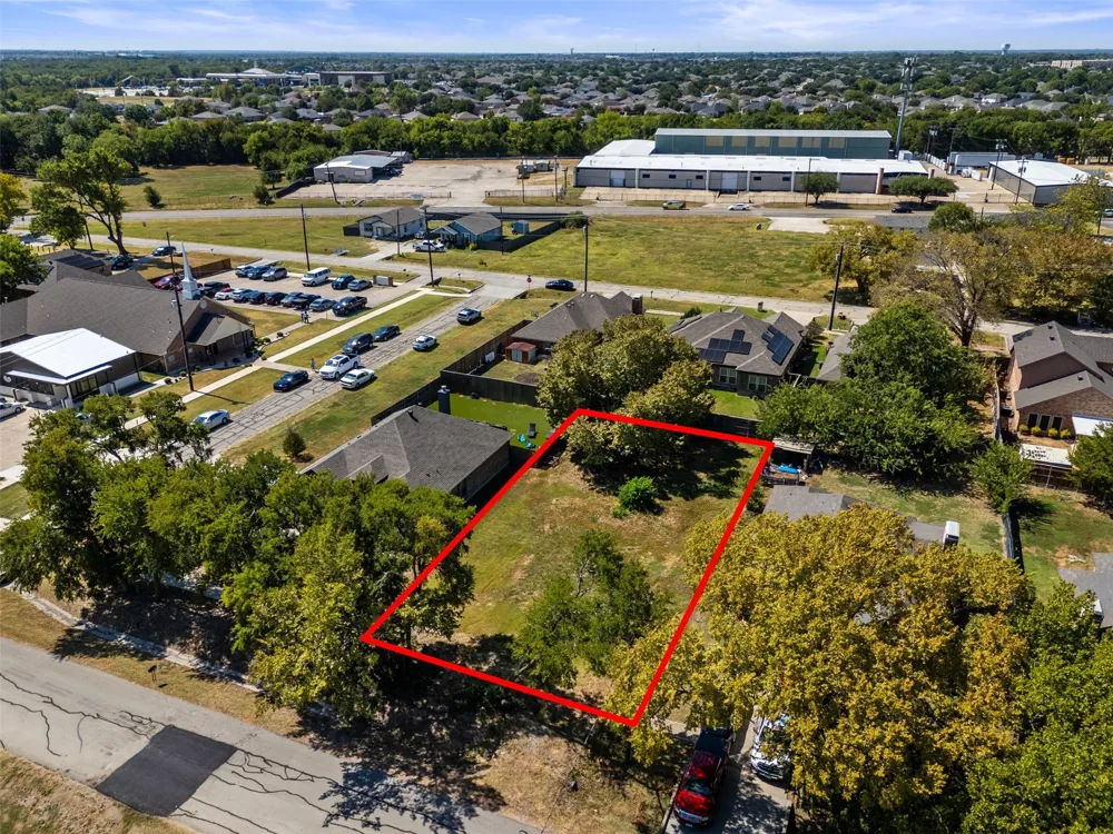 904 E Buffalo Street Forney, TX 75126