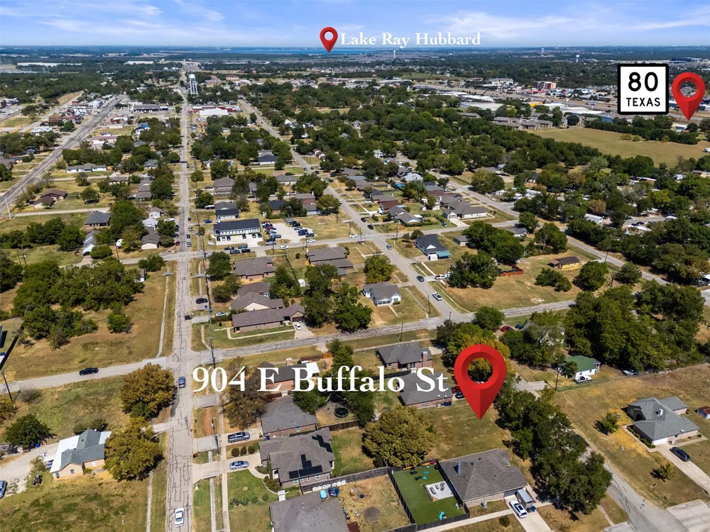 904 E Buffalo Street Forney, TX 75126