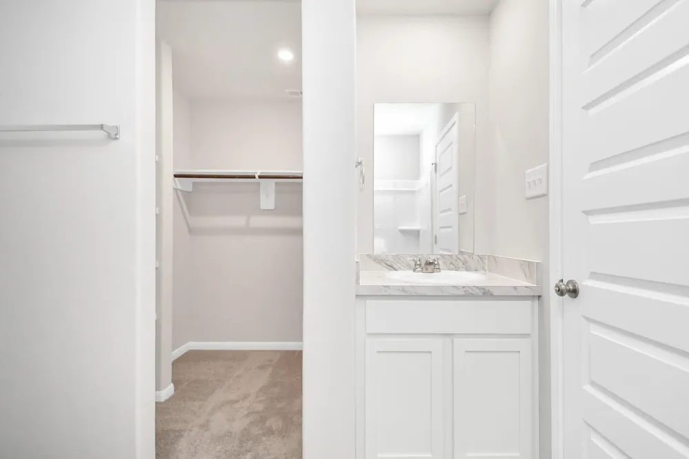 1361 Road 5102 Cleveland, TX 77327
