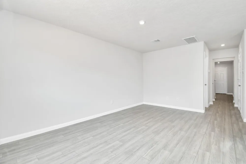 1361 Road 5102 Cleveland, TX 77327