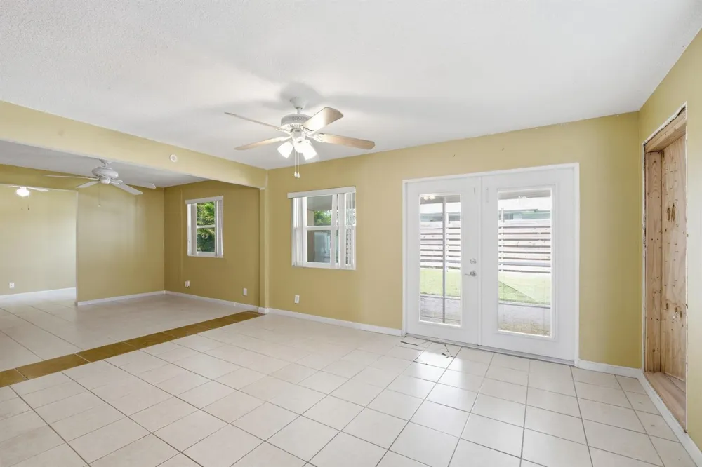 19074 SE FEARNLEY DRIVE Jupiter, FL 33469