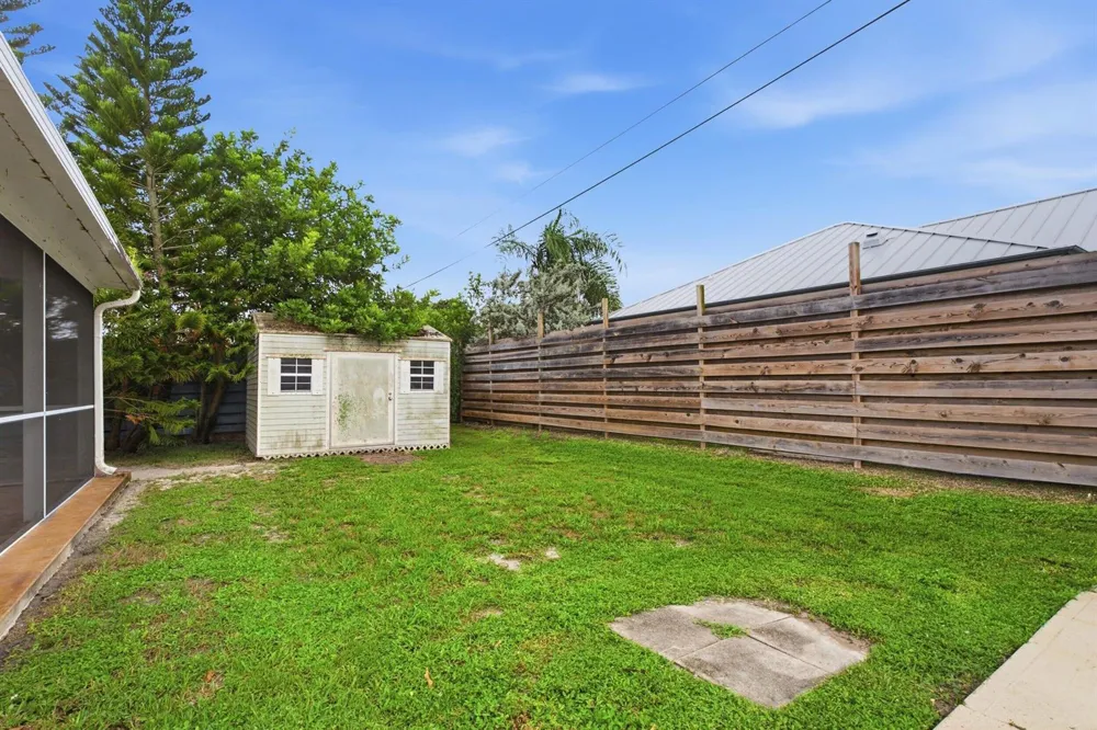 19074 SE FEARNLEY DRIVE Jupiter, FL 33469