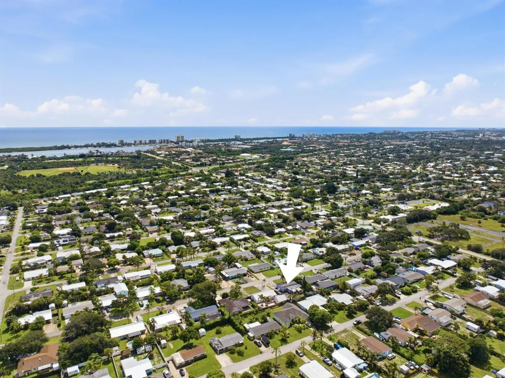 19074 SE FEARNLEY DRIVE Jupiter, FL 33469