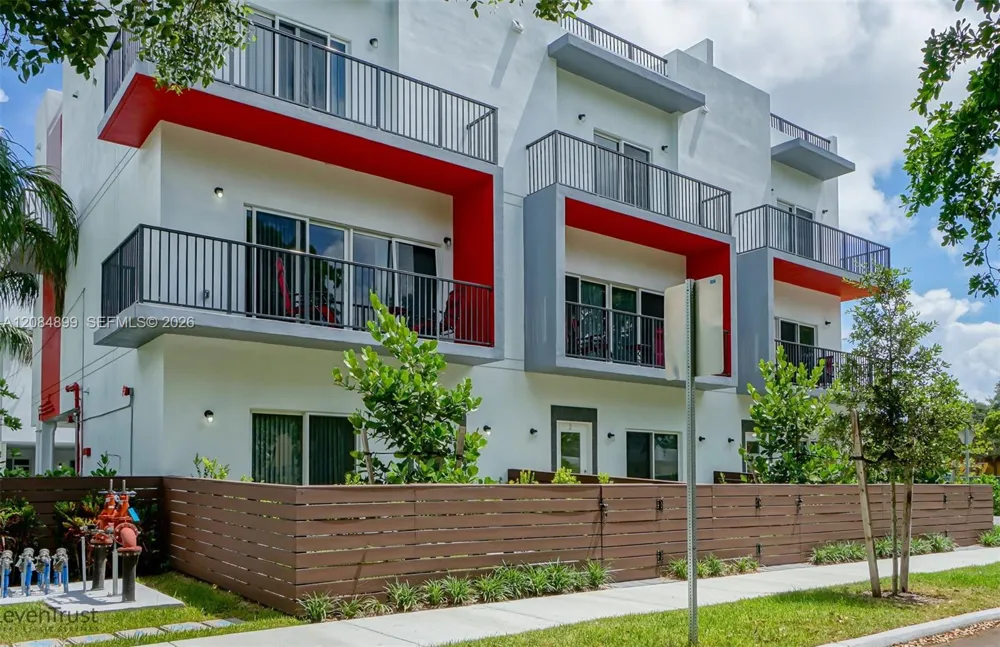 1813 Madison St Hollywood, FL 33020