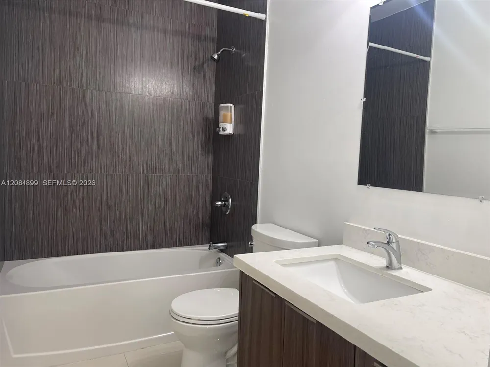 1813 Madison St Hollywood, FL 33020