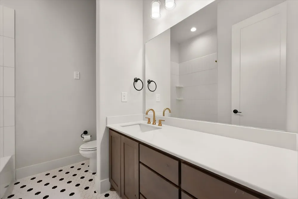 7850 Woodstream Road Midlothian, TX 76065