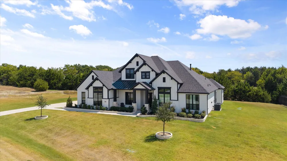 7850 Woodstream Road Midlothian, TX 76065