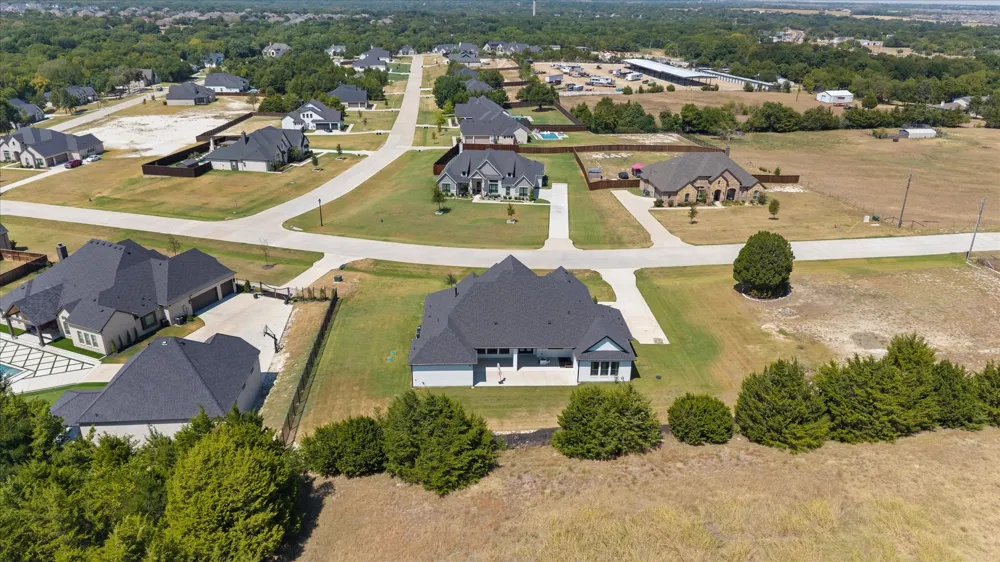 7850 Woodstream Road Midlothian, TX 76065