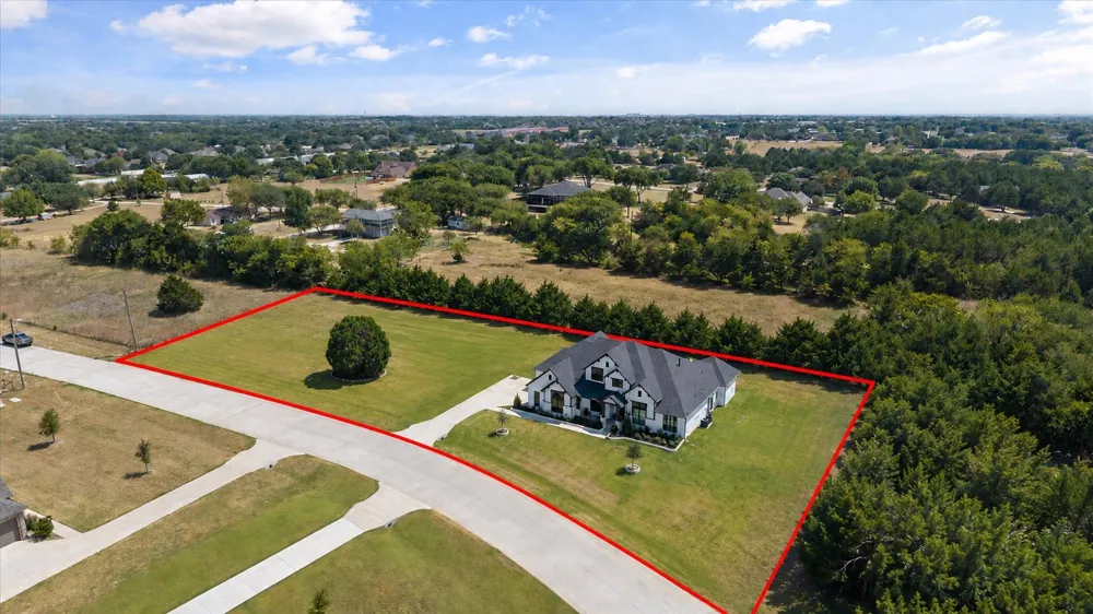 7850 Woodstream Road Midlothian, TX 76065