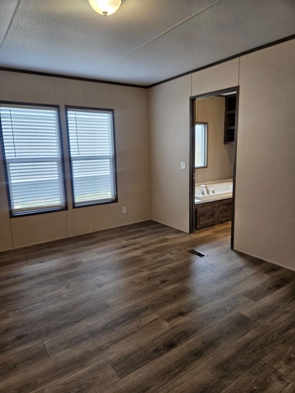 6501 W Hwy 199 #6479 Springtown, TX 76082