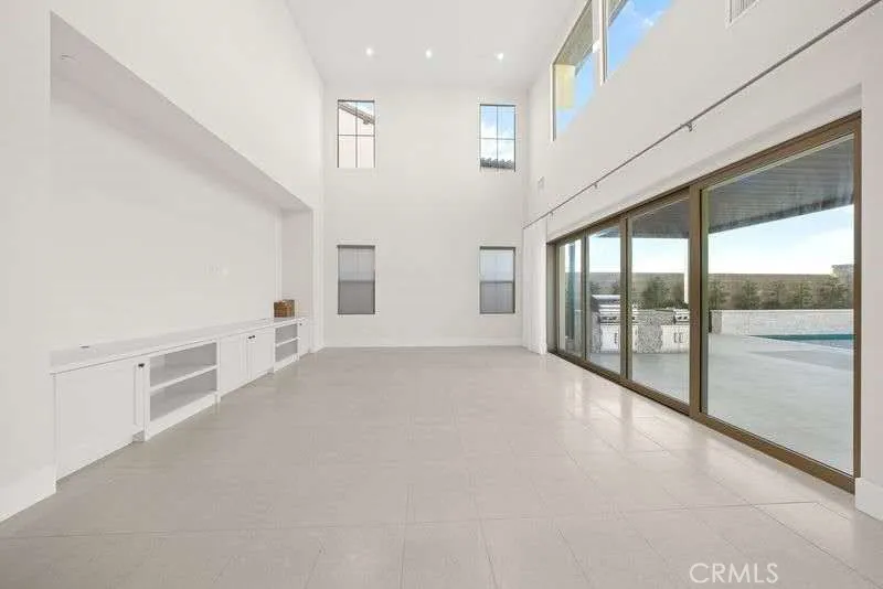 133 Drumbeat Irvine, CA 92618