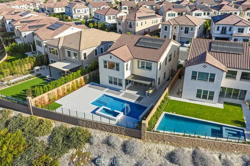 133 Drumbeat Irvine, CA 92618