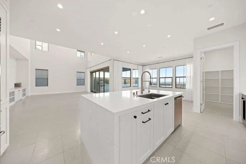 133 Drumbeat Irvine, CA 92618