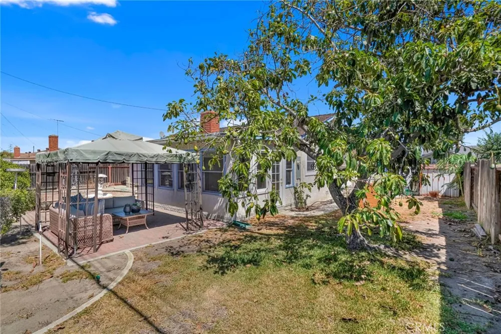 313 Bel Air Street Anaheim, CA 92801