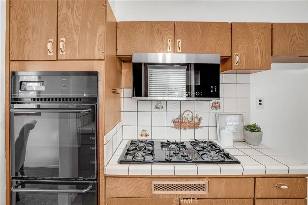 313 Bel Air Street Anaheim, CA 92801