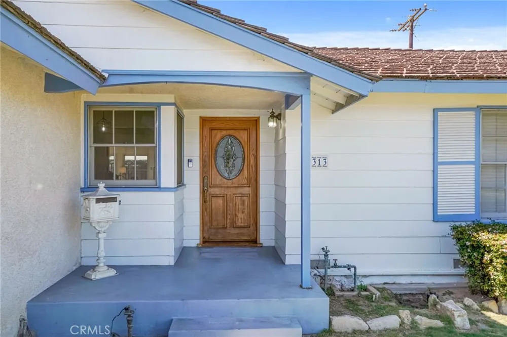 313 Bel Air Street Anaheim, CA 92801