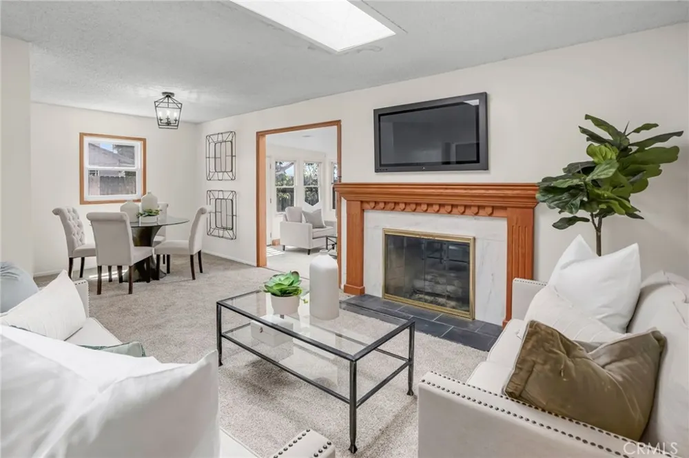 313 Bel Air Street Anaheim, CA 92801