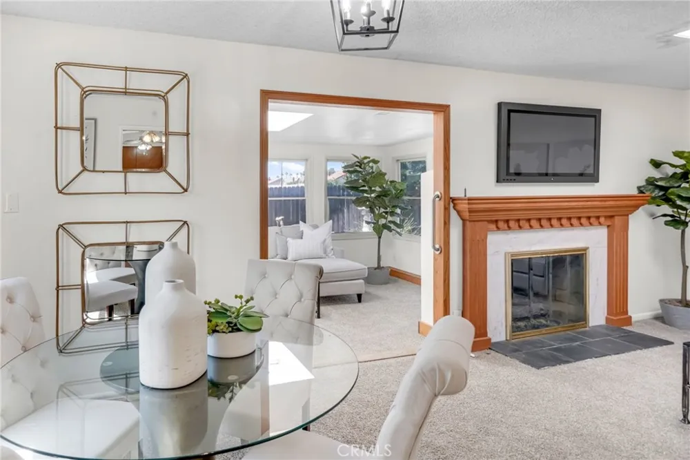 313 Bel Air Street Anaheim, CA 92801