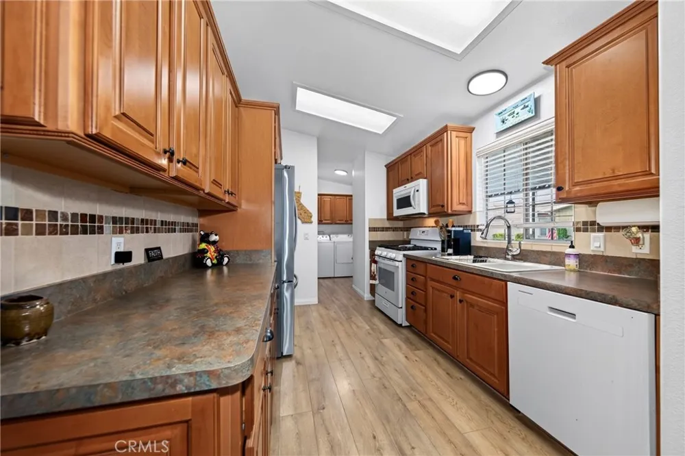 1250 Kirby Street #194 Hemet, CA 92545