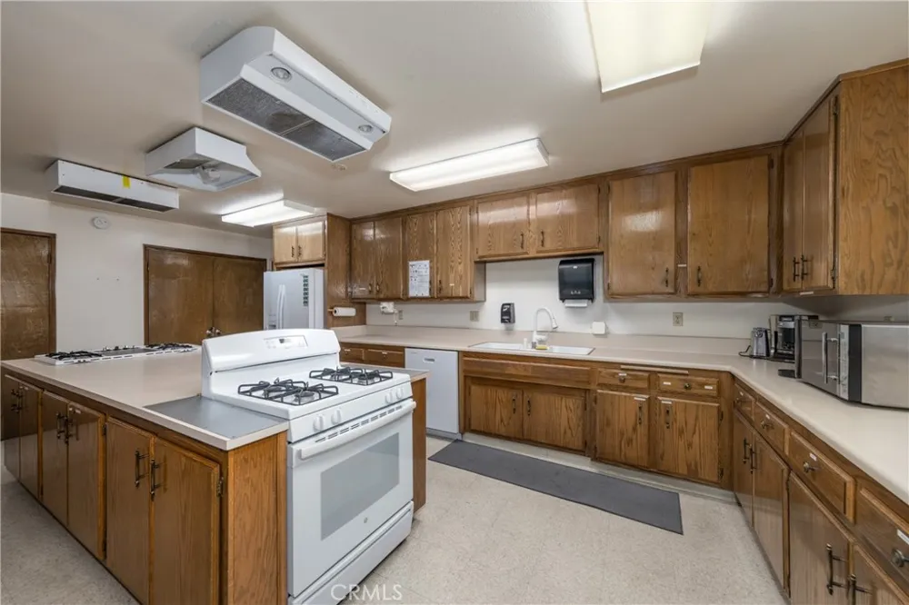 1250 Kirby Street #194 Hemet, CA 92545