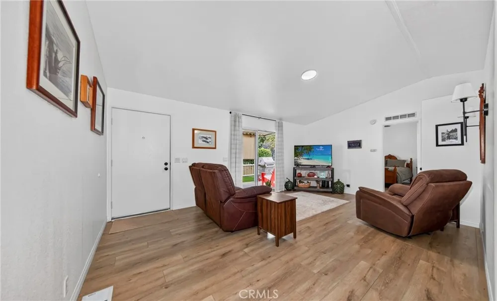 1250 Kirby Street #194 Hemet, CA 92545