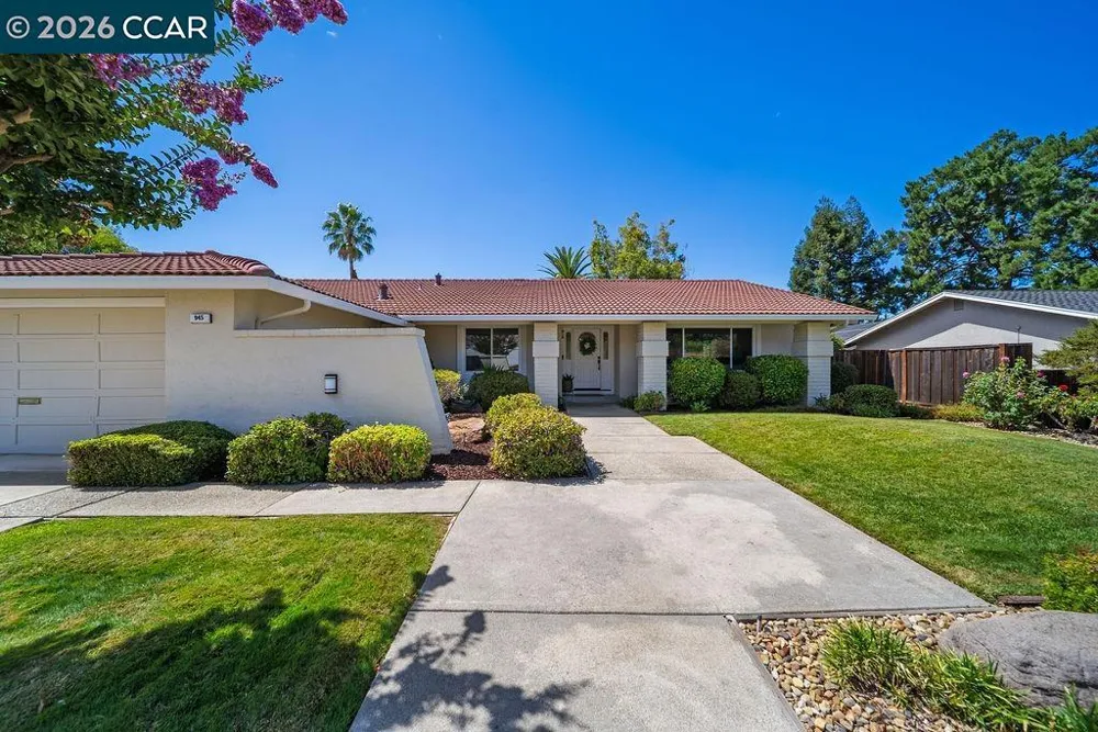 945 Natchez Dr Walnut Creek, CA 94598