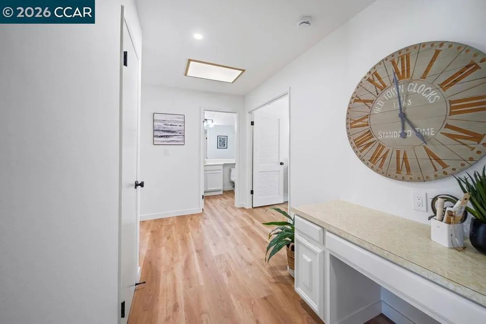 945 Natchez Dr Walnut Creek, CA 94598