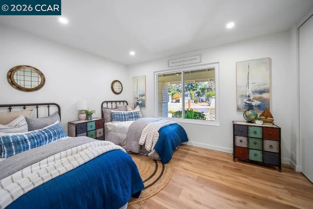 945 Natchez Dr Walnut Creek, CA 94598