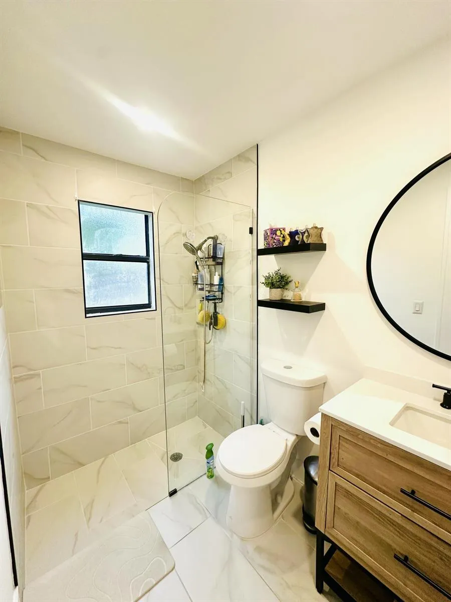 8715 SOL TERRACE West Palm Beach, FL 33403