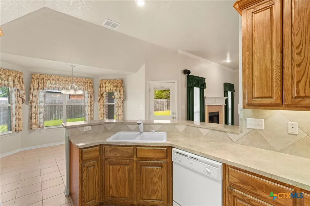 4926 Heather Marie Temple, TX 76502