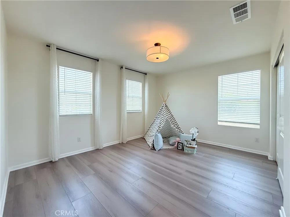 24927 Gulfstream Lane Moreno Valley, CA 92553