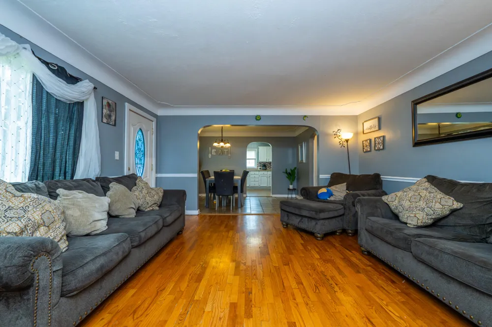 56844 M 43 Bangor, MI 49013