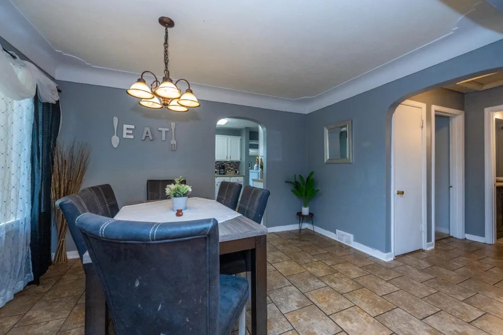56844 M 43 Bangor, MI 49013