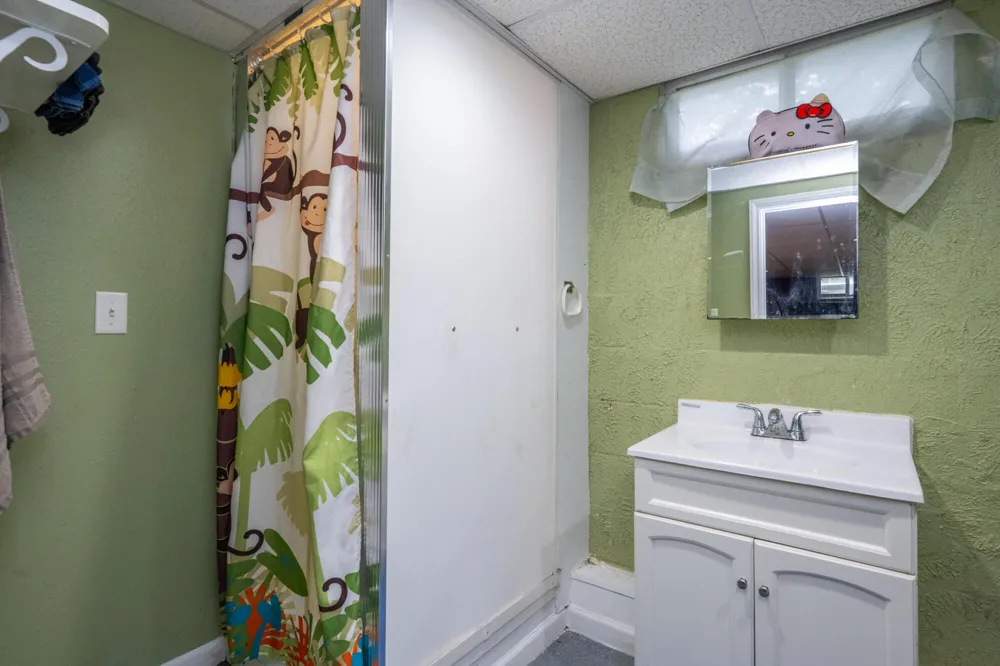 56844 M 43 Bangor, MI 49013