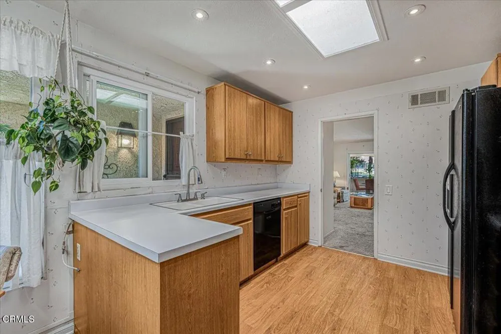 15229 Village 15 Camarillo, CA 93012