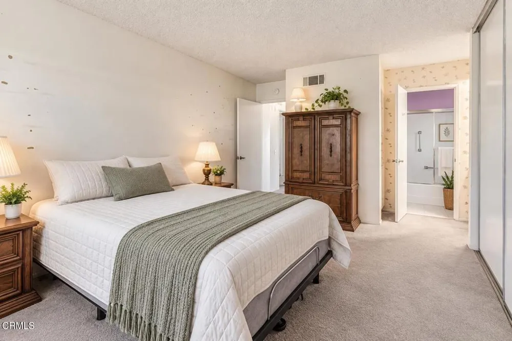 15229 Village 15 Camarillo, CA 93012