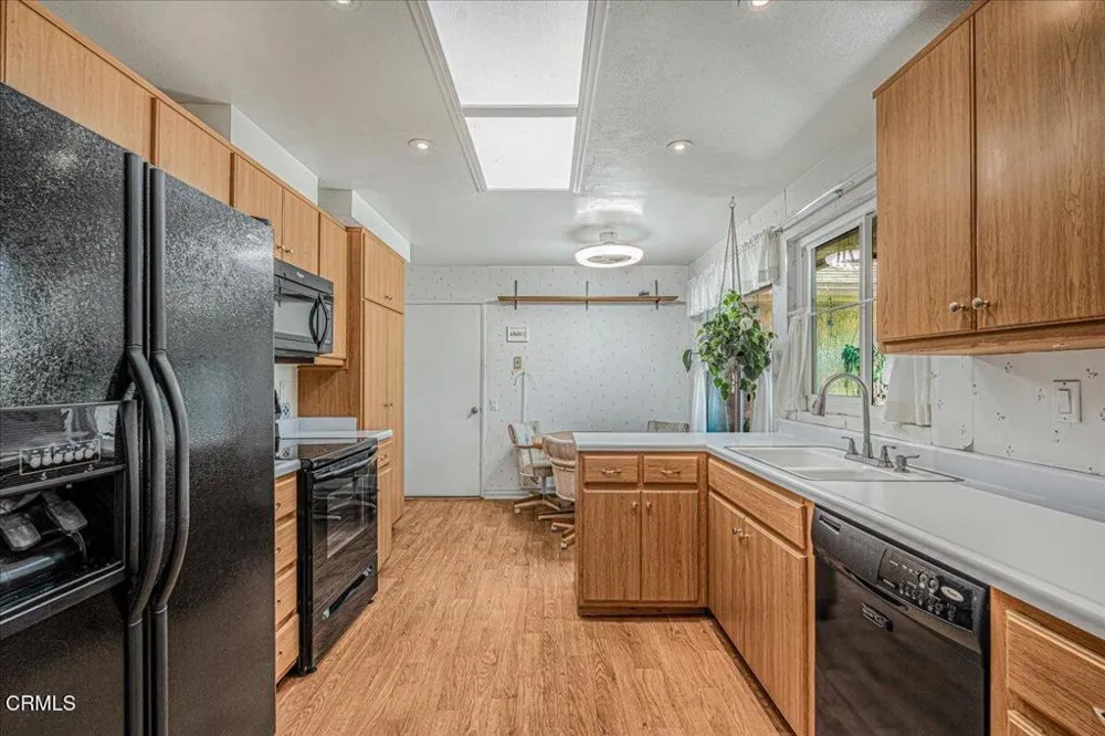 15229 Village 15 Camarillo, CA 93012
