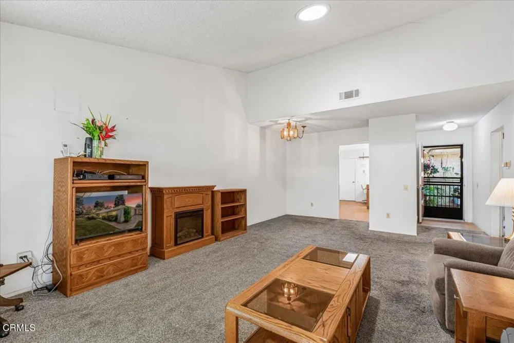 15229 Village 15 Camarillo, CA 93012