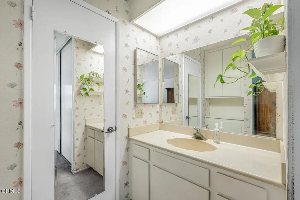15229 Village 15 Camarillo, CA 93012