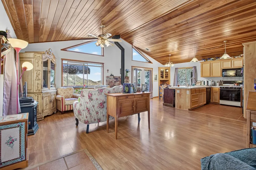 13604 Madera Pine Mountain Club, CA 93225