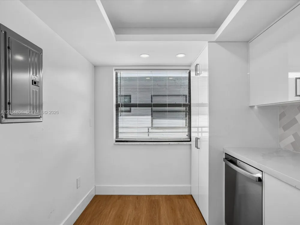 8201 Byron Ave #502 Miami Beach, FL 33141
