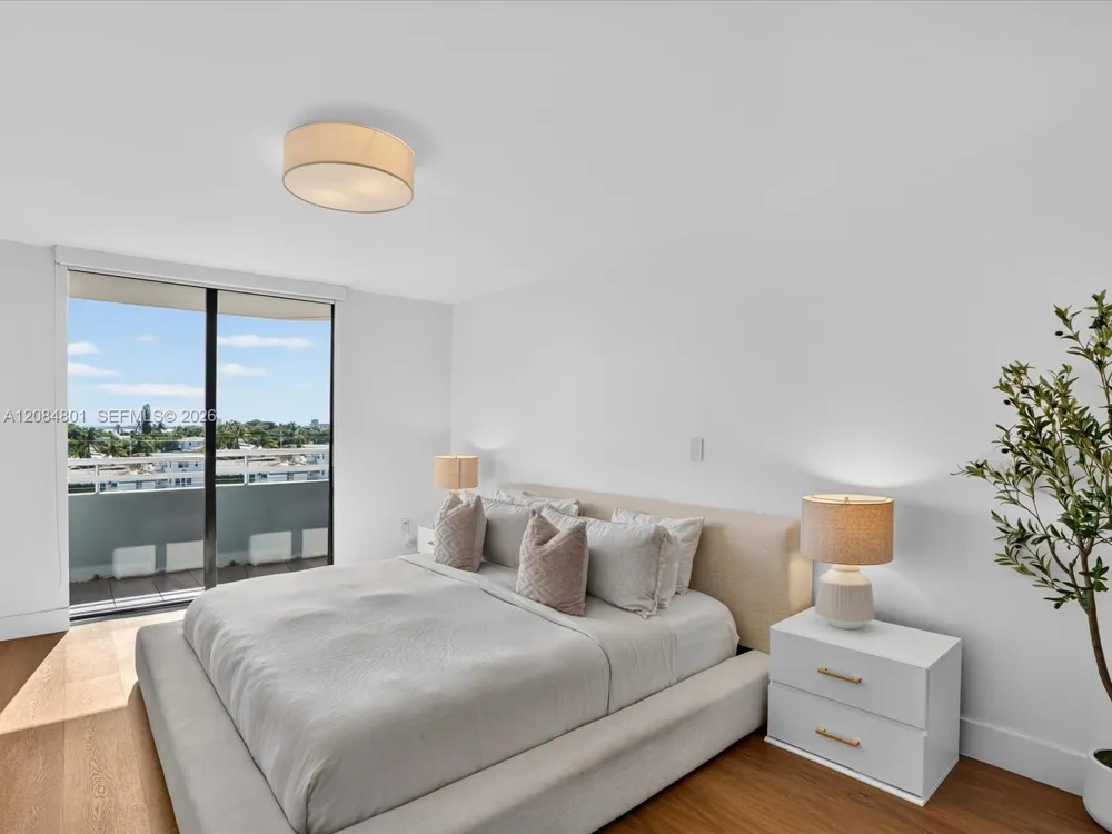 8201 Byron Ave #502 Miami Beach, FL 33141
