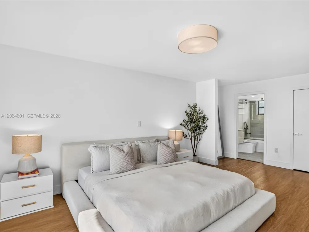 8201 Byron Ave #502 Miami Beach, FL 33141