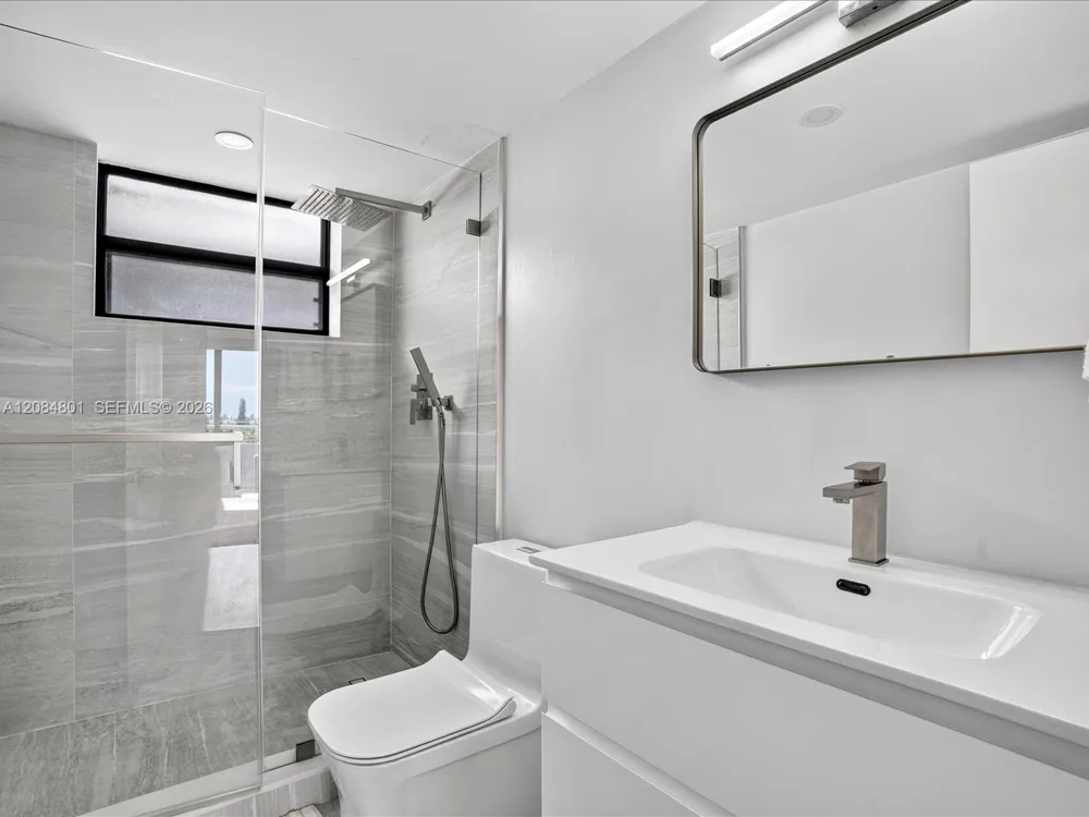 8201 Byron Ave #502 Miami Beach, FL 33141