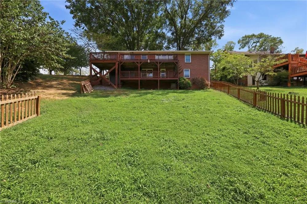 609 Main Street Danbury, NC 27016
