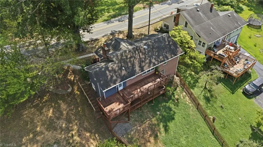 609 Main Street Danbury, NC 27016