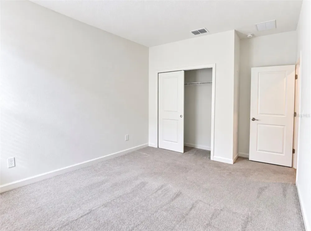 10060 BANYAN BREEZE BOULEVARD Land O Lakes, FL 34638