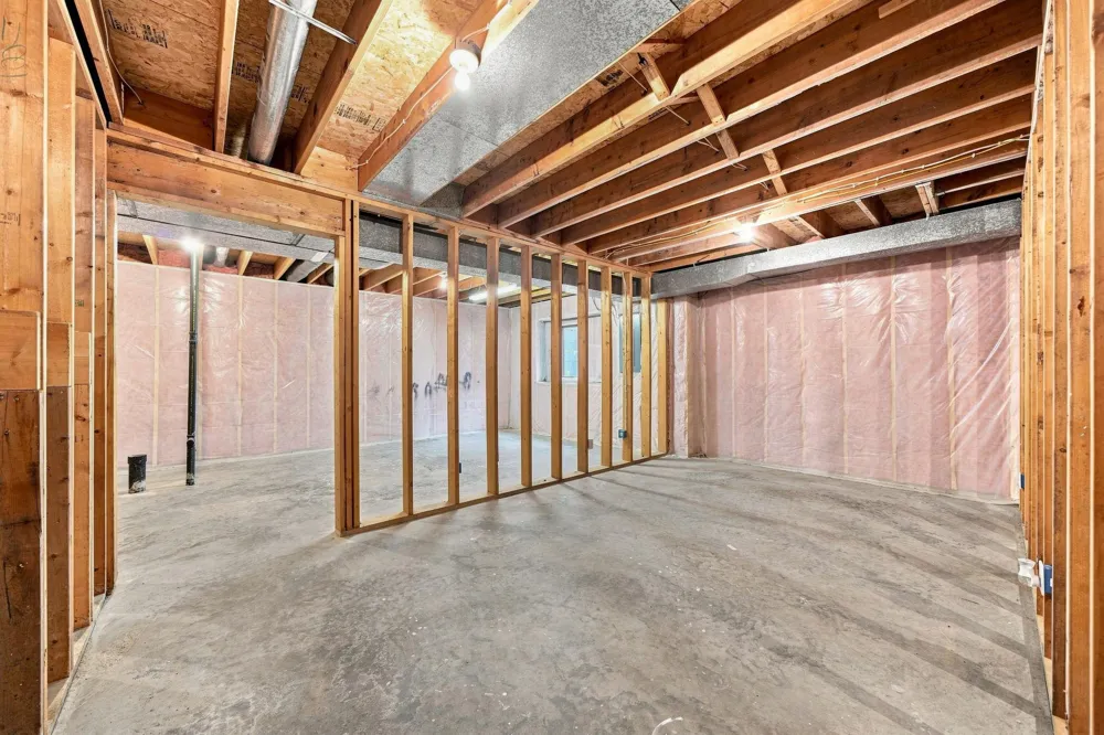 833 Southcross Drive E Burnsville, MN 55306