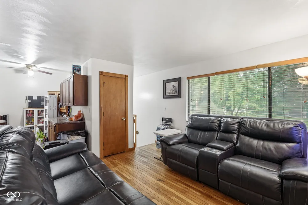 415 Lindley Avenue Indianapolis, IN 46241