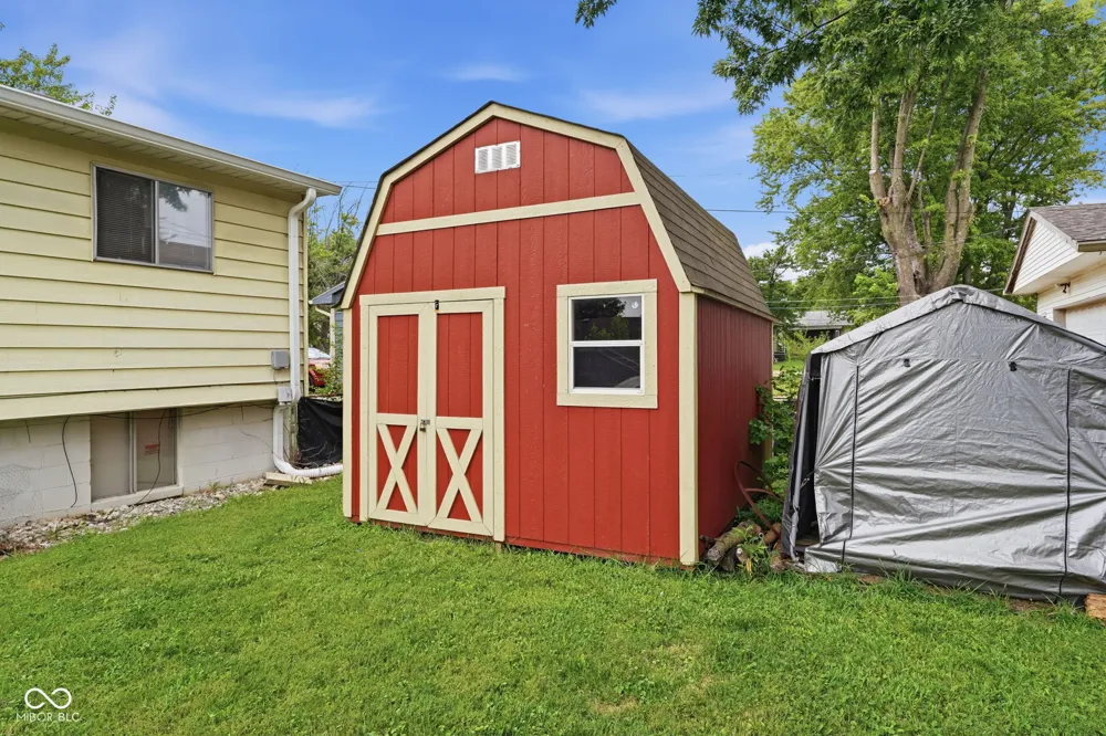 415 Lindley Avenue Indianapolis, IN 46241